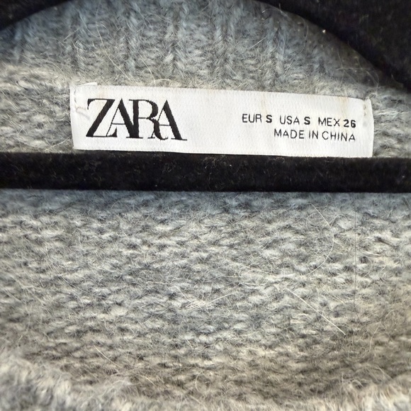 Zara Light Gray Knit Button-Up Women's Cardigan - Picture 3 of 5